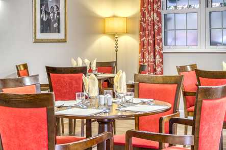 The Lindsay Care Home Poole  - 4