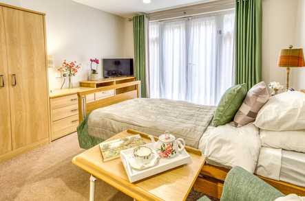The Links Care Home Broadstone  - 3