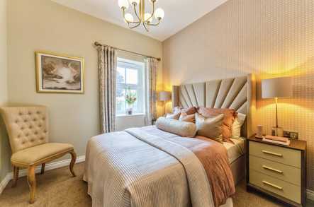 One-Bedroom Apartment image 2