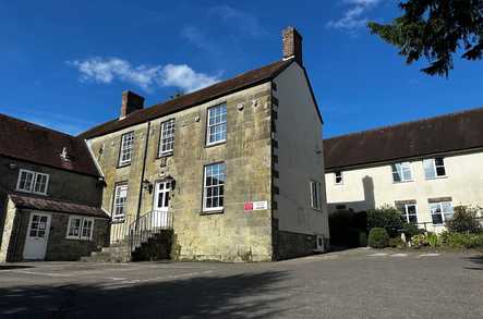 The Cedars Nursing Home Care Home Shaftesbury  - 1