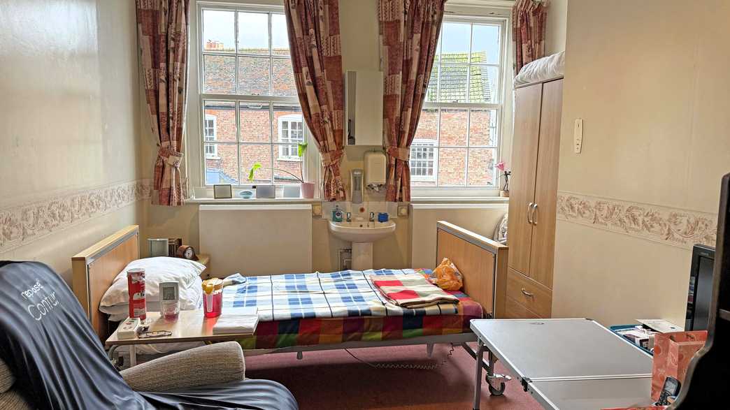 The Georgians Nursing Home Care Home Boston accommodation-carousel - 3