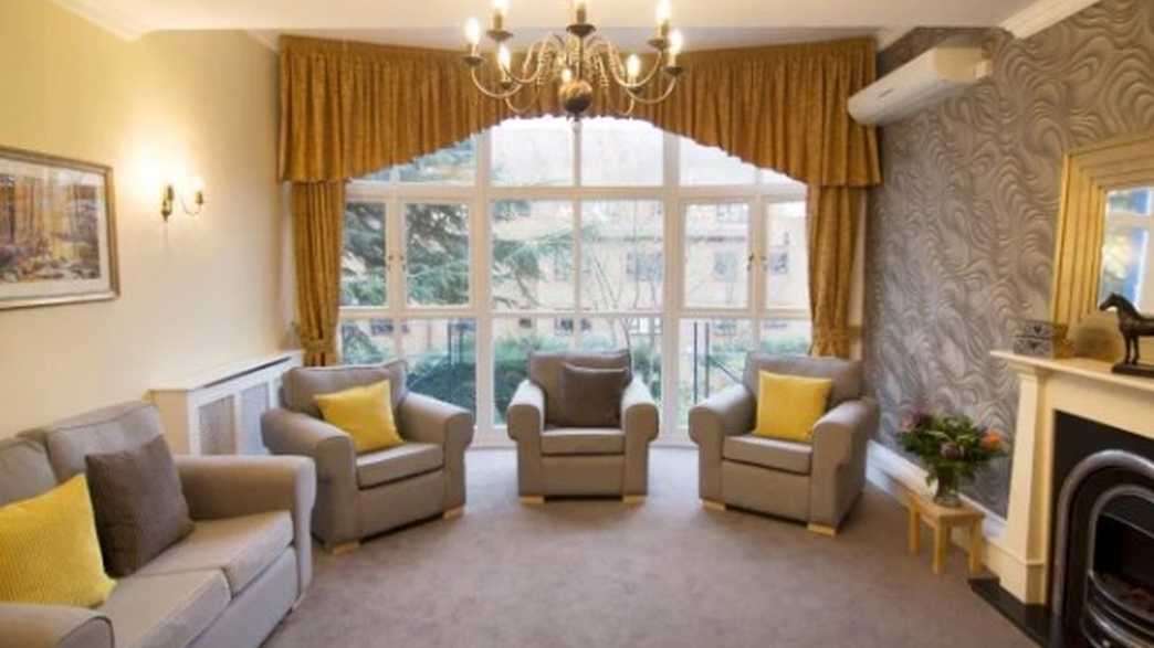 The Highgate Care Home Care Home London buildings-carousel - 3