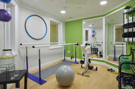 The Lakes Care Centre Care Home Cirencester  - 1