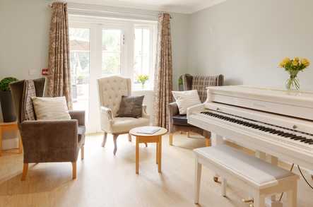 The Manor Nursing Home Care Home Windsor  - 4