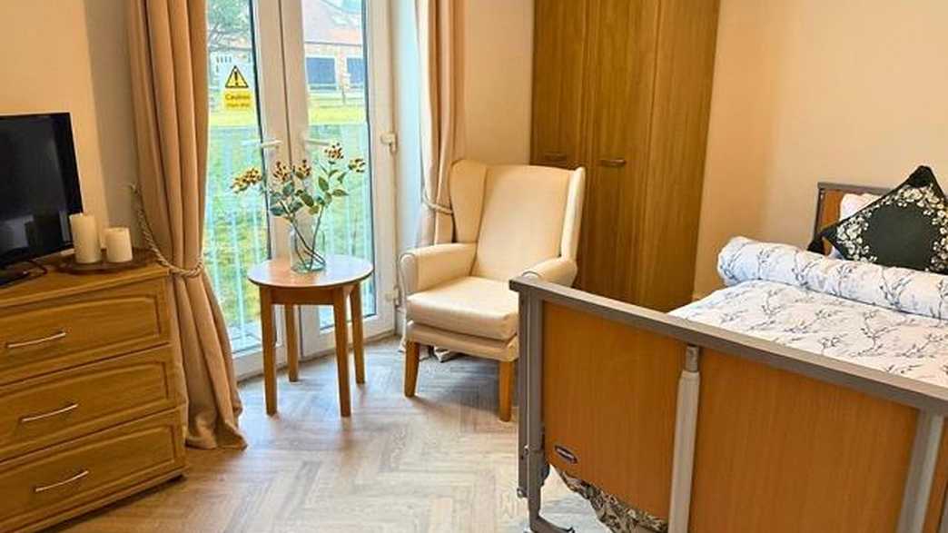 The Manor House Residential Care Home Care Home Cottingham accommodation-carousel - 1