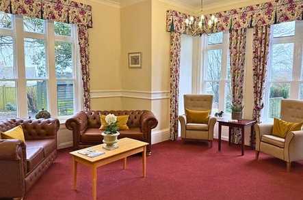 The Manor House Residential Care Home Care Home Cottingham  - 4