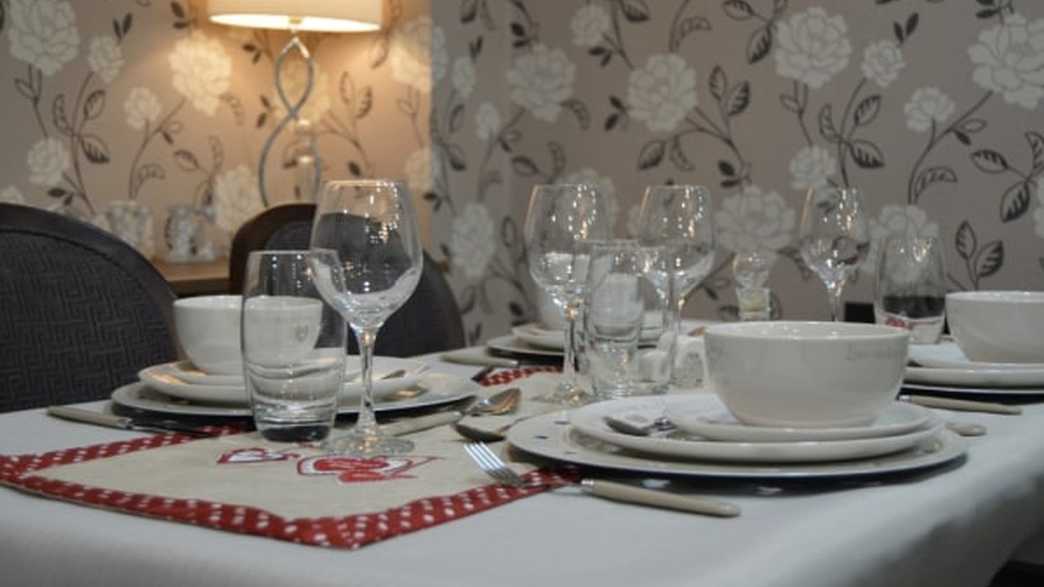 The Oaks Care Home Care Home Colchester meals-carousel - 1