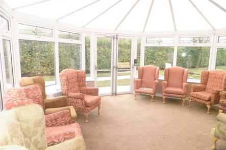 The Old Vicarage & The Willows Care Home Care Home Warrington  - 2
