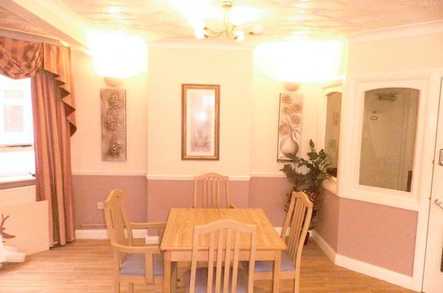 The Old Vicarage & The Willows Care Home Care Home Warrington  - 4