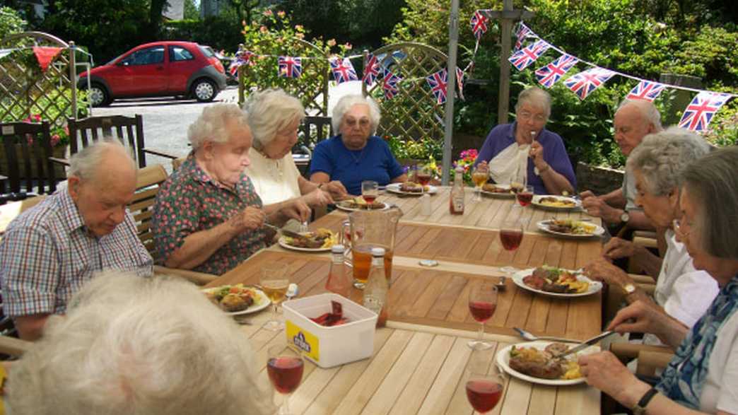 The Red House Care Home Yelverton meals-carousel - 1