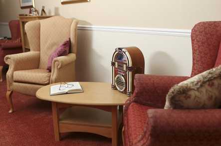 The Springs Care Home Care Home Malvern  - 4