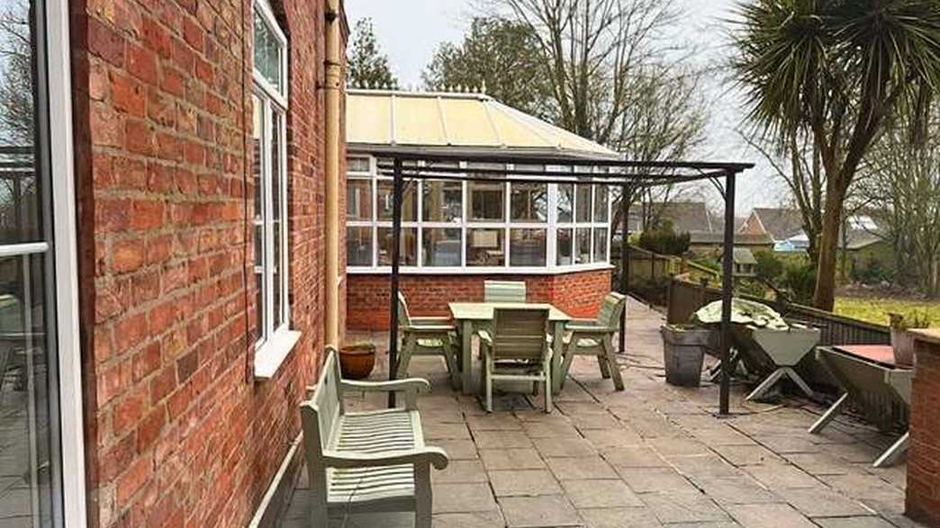The Manor House Residential Care Home Care Home Cottingham activities-carousel - 2