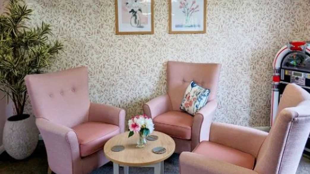 The Rowans Care Home Care Home Coalville buildings-carousel - 2