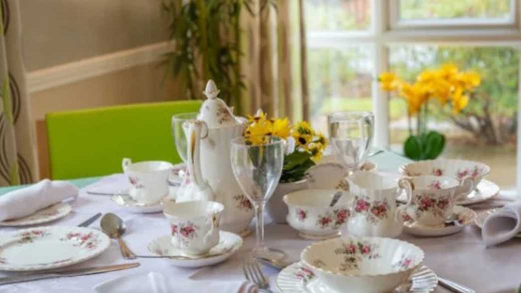 The Royal Care Home Doncaster meals-carousel - 2