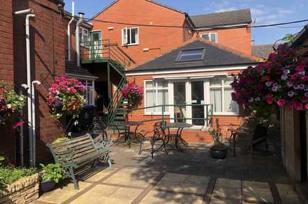 Thorndene Residential Care Home Care Home Doncaster  - 2