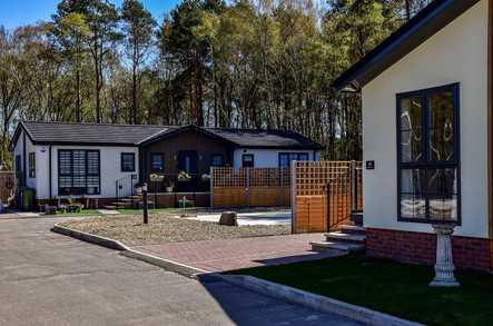 Whitehill Park Retirement Living Bordon  - 4