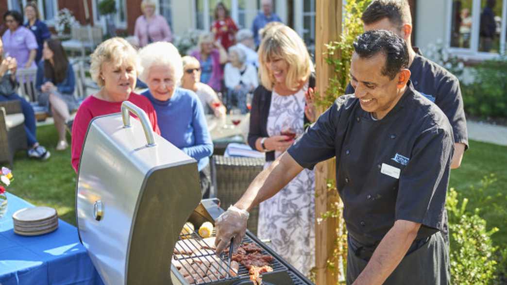 Tonbridge House Care Home Care Home Tonbridge activities-carousel - 2