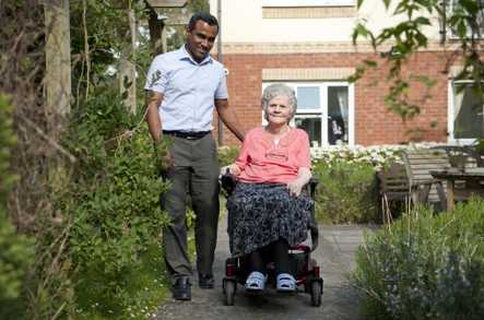 Tudor Manor Care Home and inpatient rehabilitation centre Care Home Stourbridge  - 4