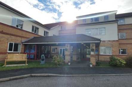 Ty Eirin Care Home Care Home Porth  - 3