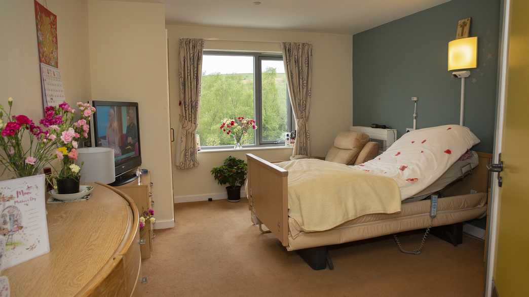 Ty Penrhos Care Home Caerphilly accommodation-carousel - 1