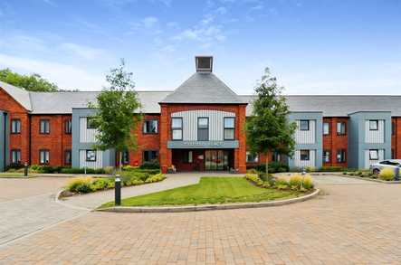 Tyefield Place Retirement Living Hadleigh  - 1