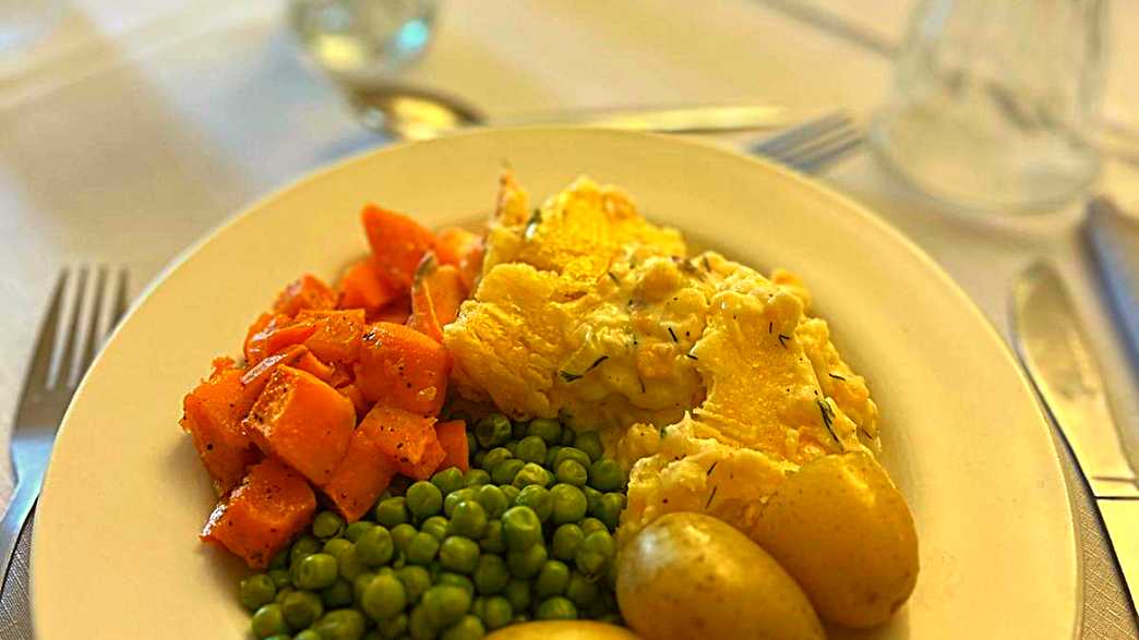 High Broom Care Home Care Home Crowborough meals-carousel - 2