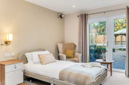 Upland Manor Care Home Care Home Wythenshaw  - 3
