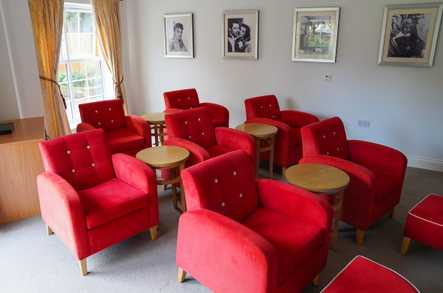 Upton Dene Residential and Nursing Home Care Home Chester  - 3