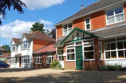 Valley Lodge Care Home Care Home Eastleigh  - 1