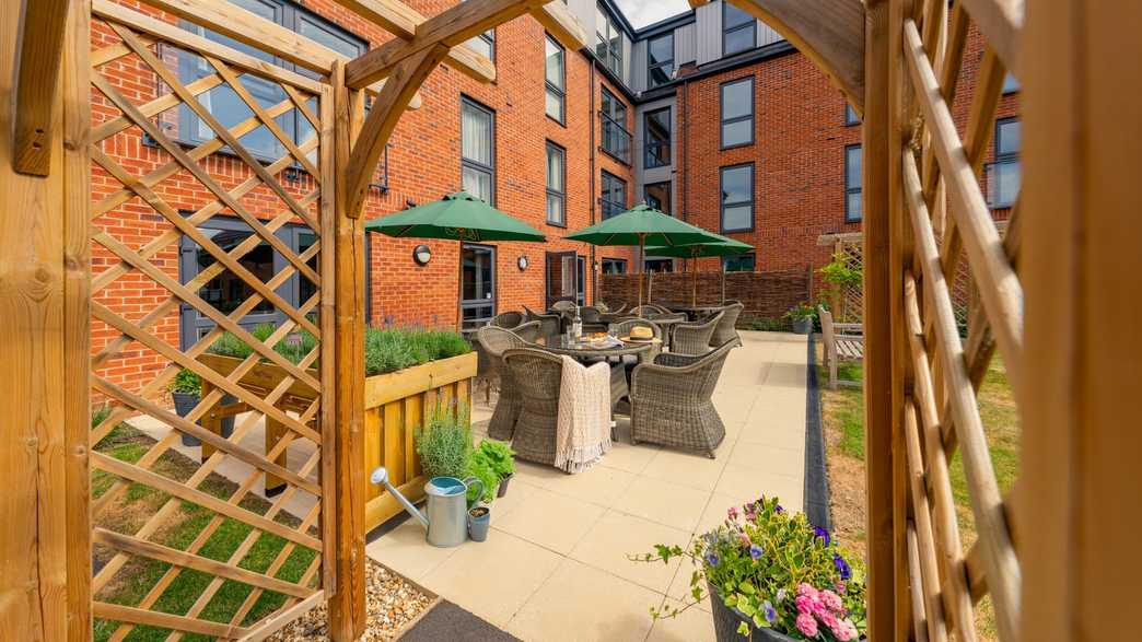 Violet Place Retirement Living Bagshot wellbeing-carousel - 1