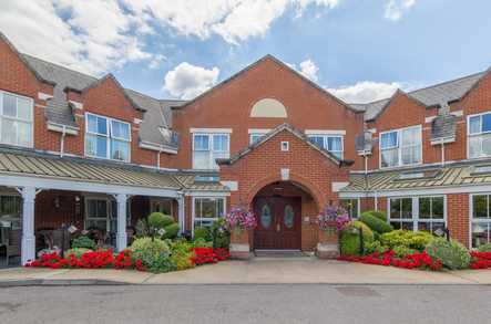 Virginia Water Care Home Care Home Virginia Water  - 1