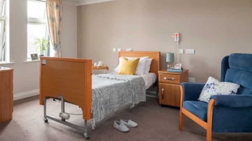 Windsor Street Care Centre Care Home Cheltenham accommodation-carousel - 1