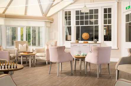 Walstead Place Care Home Haywards Heath  - 3