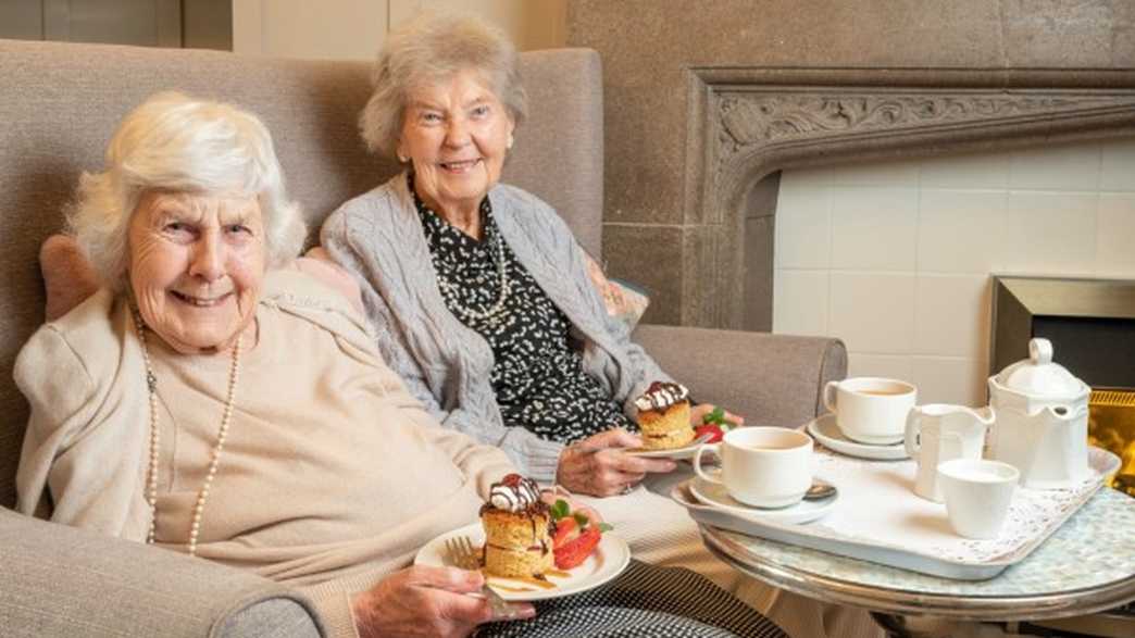 Walton Manor Care Home Wakefield meals-carousel - 1