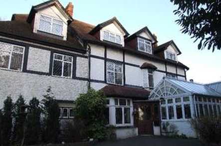 Warren Court Care Home Purley  - 1