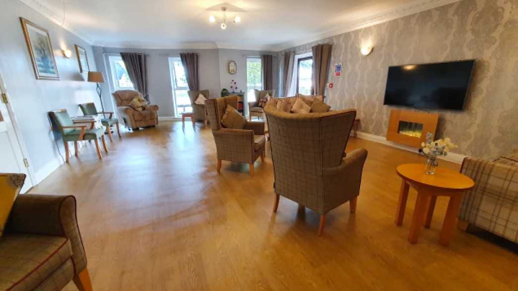 Washington Manor Care Home Care Home Washington buildings-carousel - 2