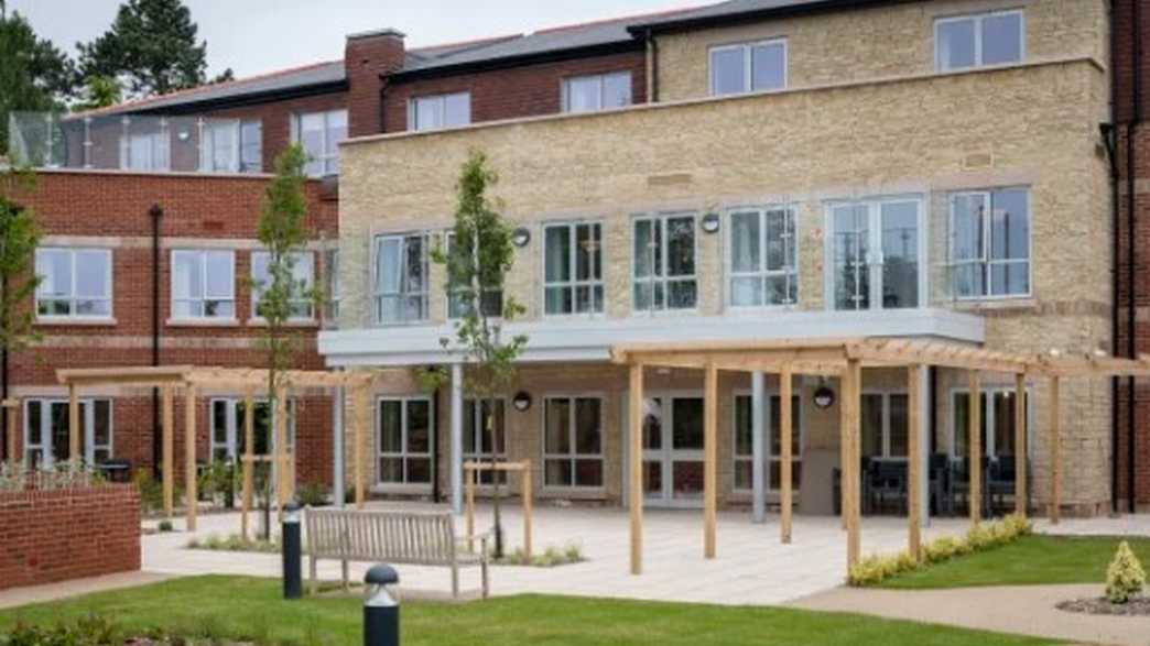Wellford Gardens Care Home Oxford buildings-carousel - 4
