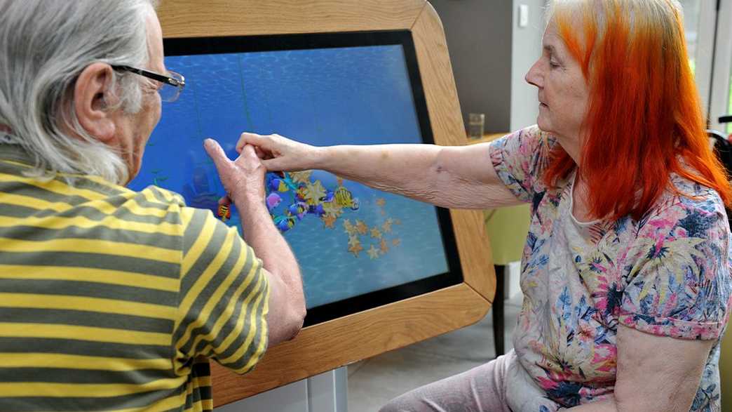 Wentworth Court Nursing Home Care Home Cheltenham activities-carousel - 1