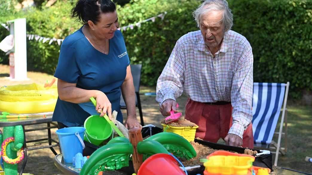 Wentworth Court Nursing Home Care Home Cheltenham activities-carousel - 8