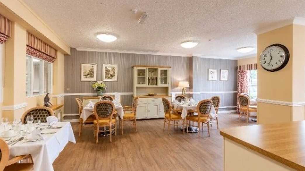Westvale House Care Home Warrington meals-carousel - 2
