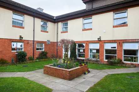 Whitebourne Care Home Frimley  - 1