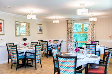 Whittington House Nursing Home Care Home Cheltenham  - 3