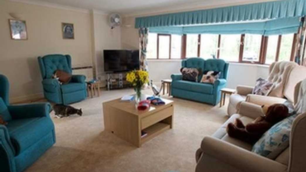 Willow Bank House Residential Home Care Home Pershore buildings-carousel - 3