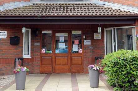 Willow Gardens Residential and Nursing Home. Care Home Bootle  - 1