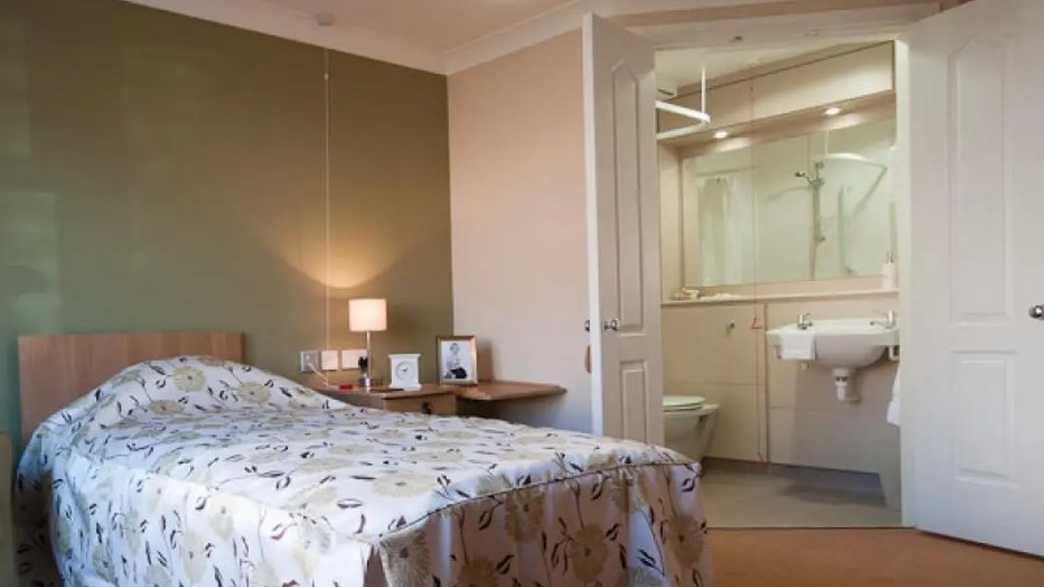 Willowcroft Care Home Derby accommodation-carousel - 1