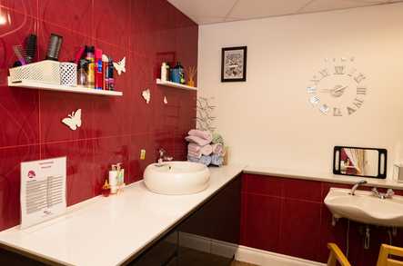 Willows Care Home Care Home Romford  - 3