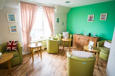 Willows Care Home Care Home Romford  - 4