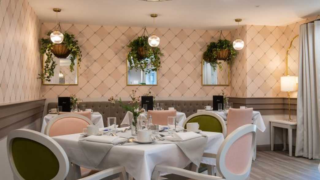 Wilmslow Manor Care Centre Care Home Wilmslow meals-carousel - 1
