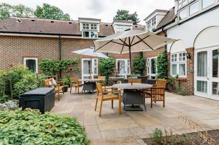 Wimbledon Beaumont Care Home London  - 4