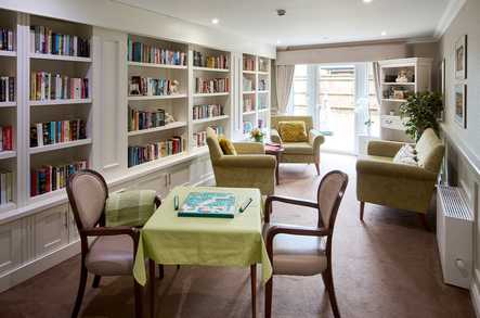 Wimbledon Common Care Home Care Home London  - 5